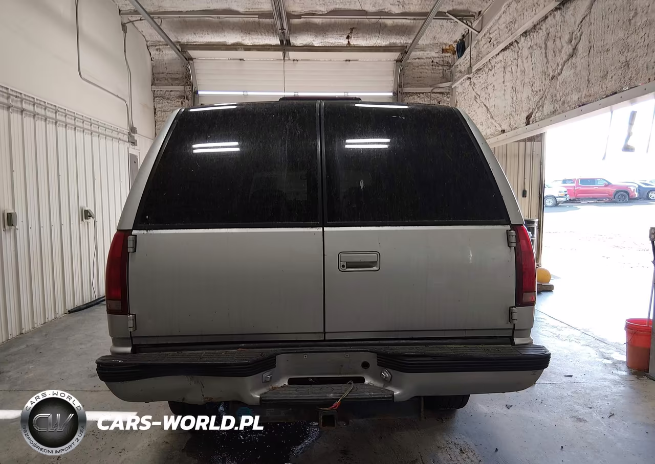 1997 Chevrolet Suburban 1500 VIN:3GNFK16RXVG186348 - 16