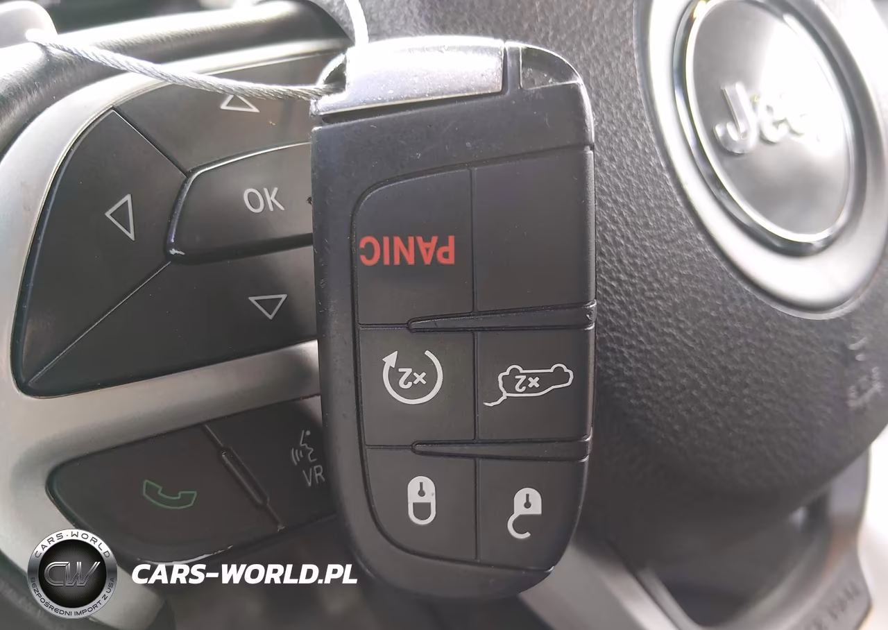 2015 Jeep Grand Cherokee Altitude VIN:1C4RJEAG5FC125709 - 11