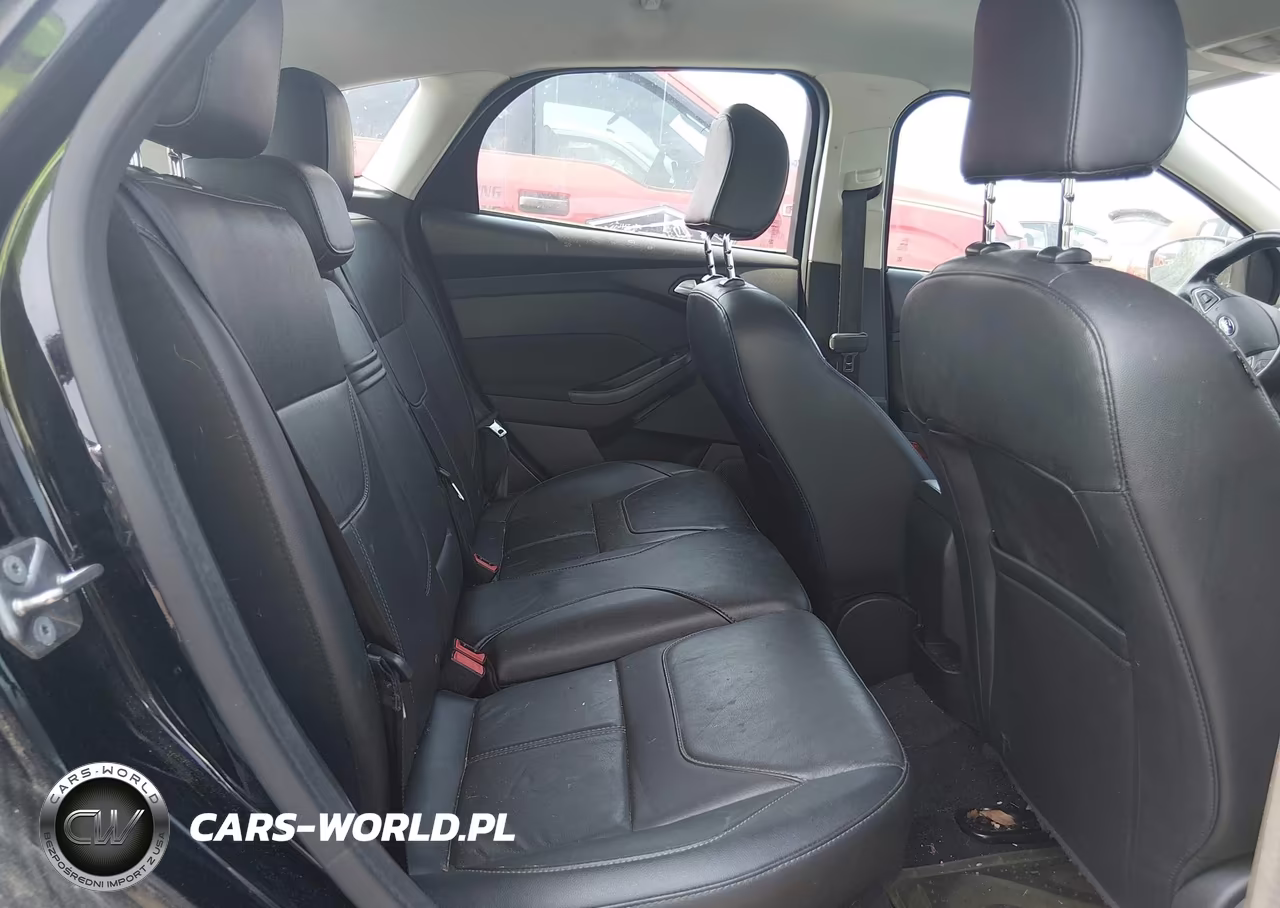 2016 Ford Focus Se VIN:1FADP3K25GL259692 - 8