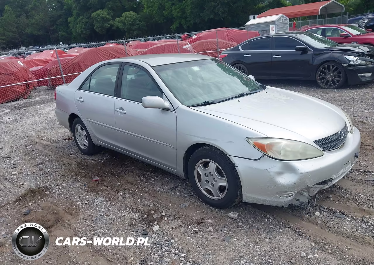 2003 Toyota Camry Le V6 – zdjęcie 1 z 11
