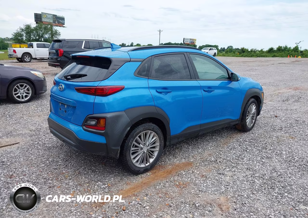 2020 Hyundai Kona Sel Plus VIN:KM8K62AA3LU552935 - 4
