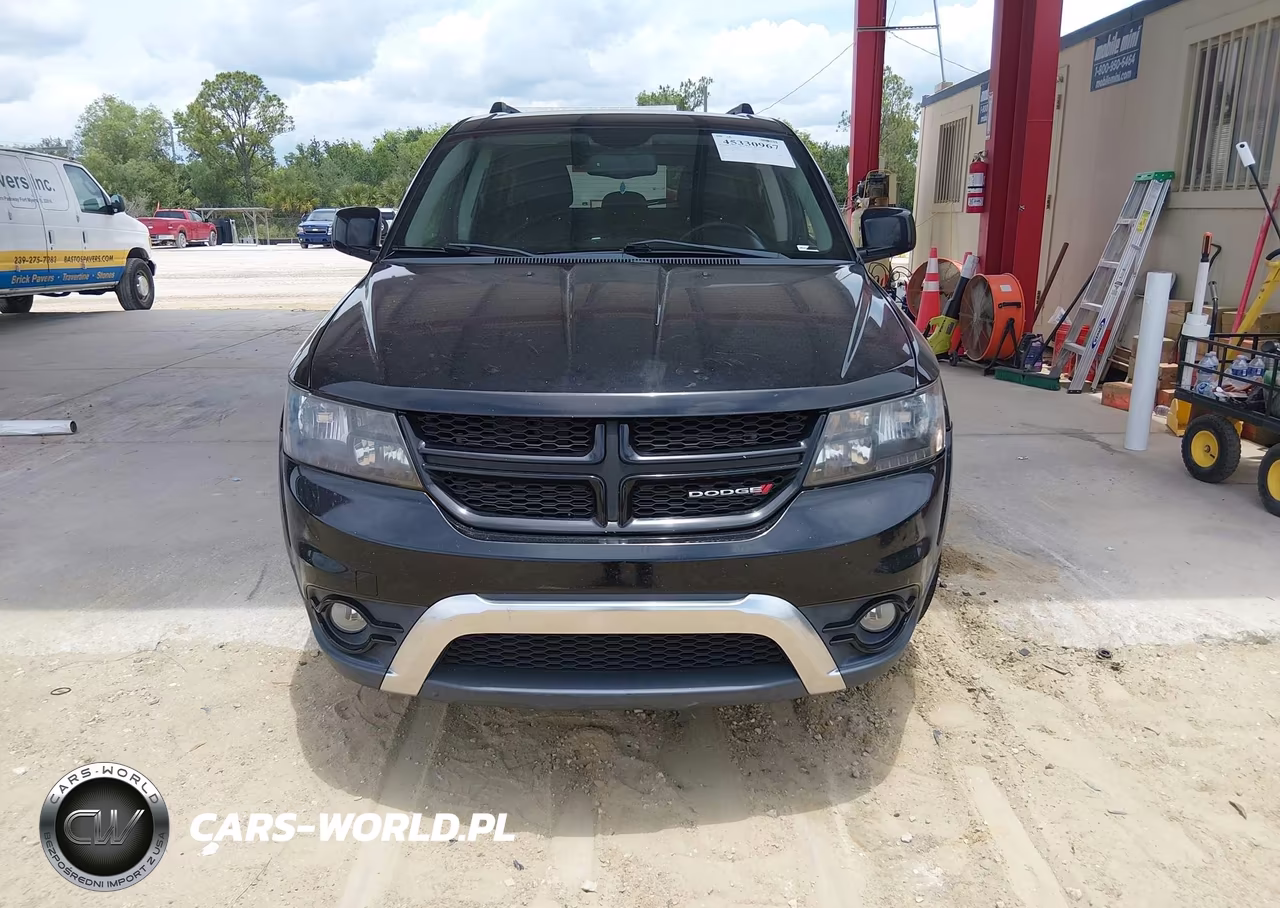 2017 Dodge Journey Crossroad Plus VIN:3C4PDCGG6HT536182 - 12