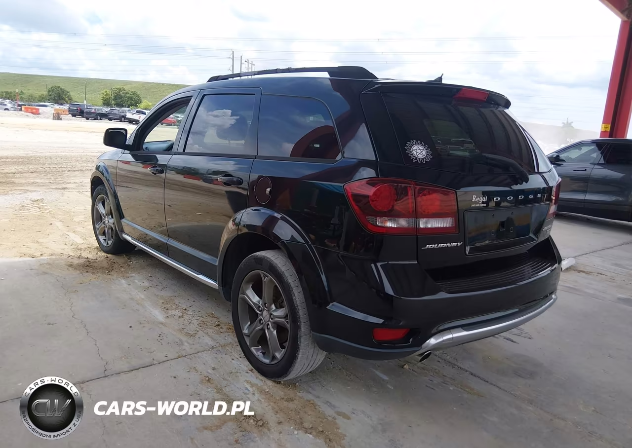 2017 Dodge Journey Crossroad Plus VIN:3C4PDCGG6HT536182 - 3