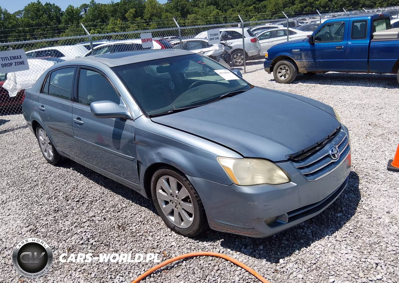 2005 Toyota Avalon Xls