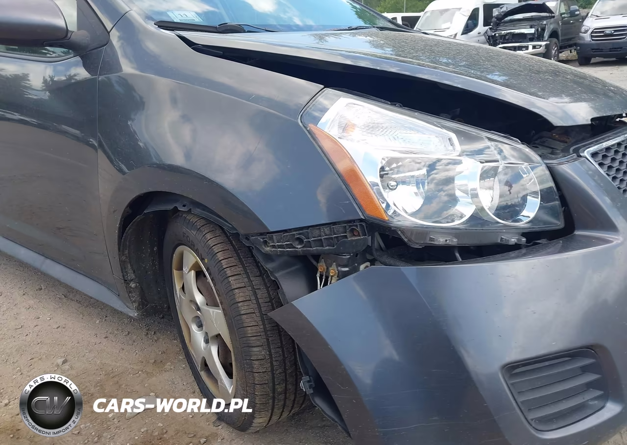 2010 Pontiac Vibe VIN:5Y2SP6E88AZ400116 - 14