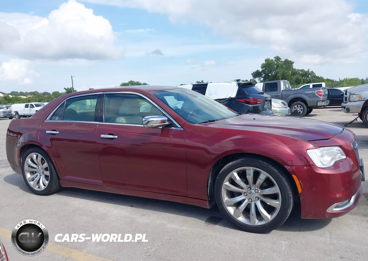 2015 Chrysler 300C VIN:2C3CCAEG1FH842130 - 13