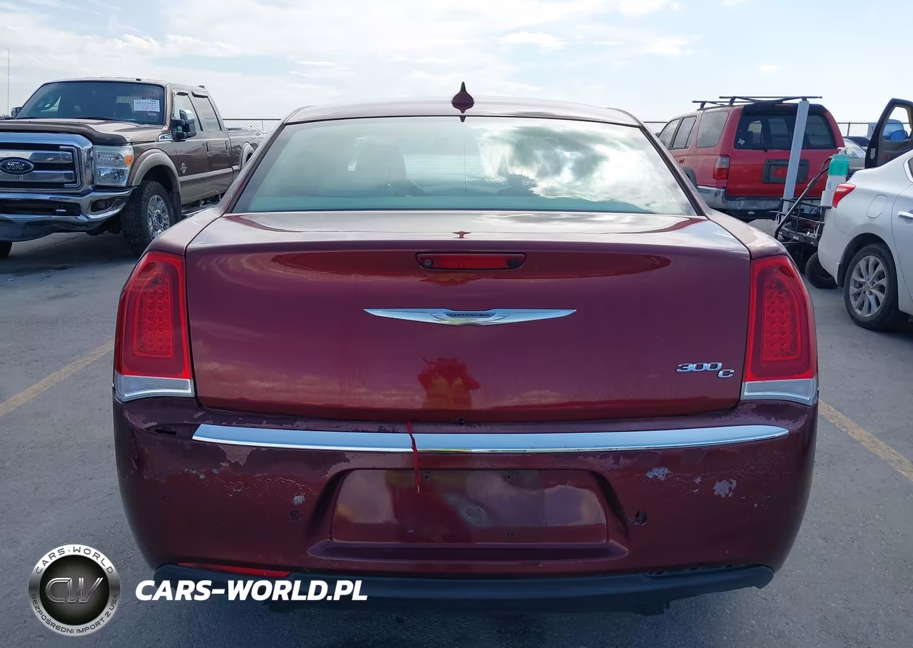 2015 Chrysler 300C VIN:2C3CCAEG1FH842130 - 16