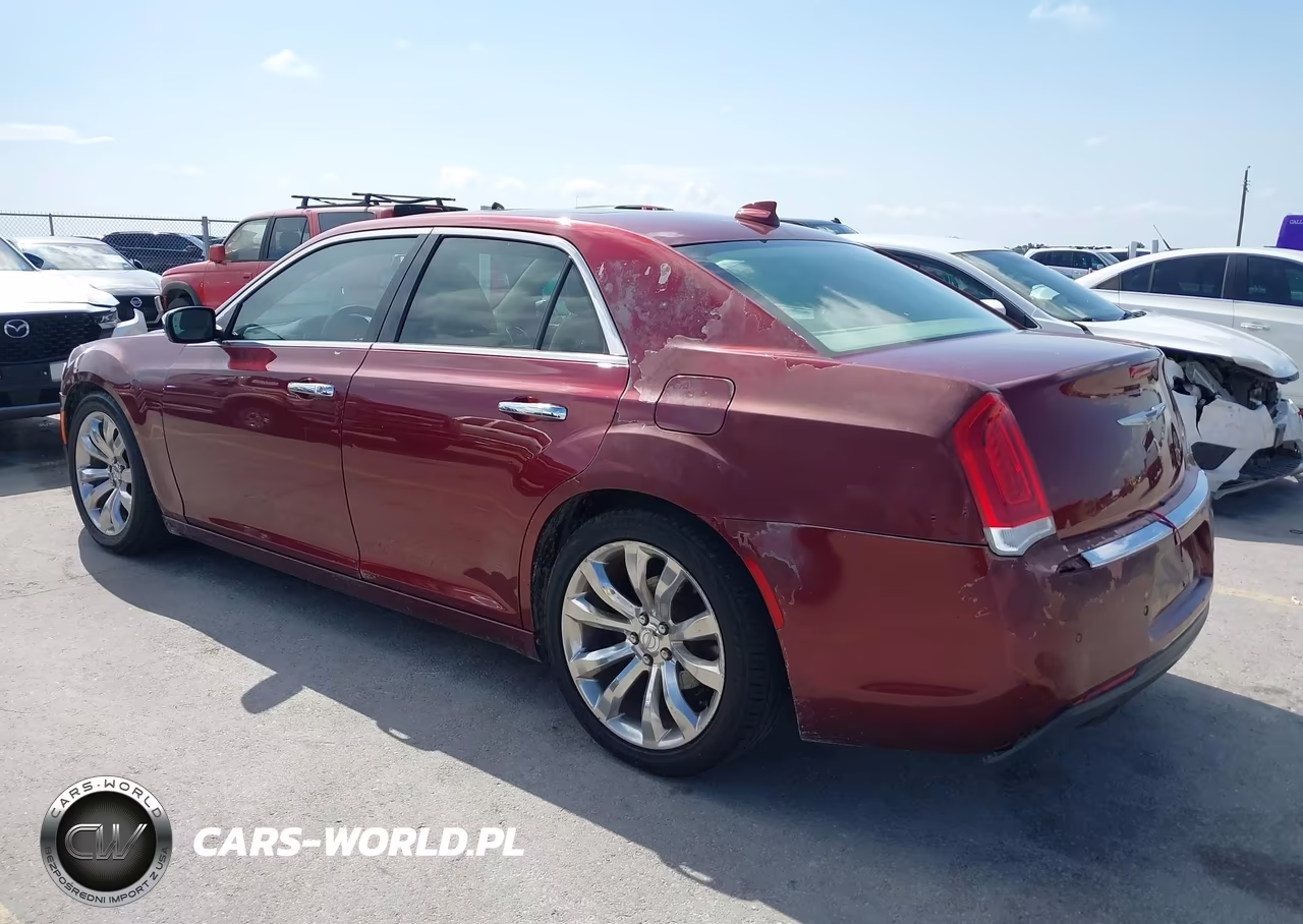 2015 Chrysler 300C VIN:2C3CCAEG1FH842130 - 3