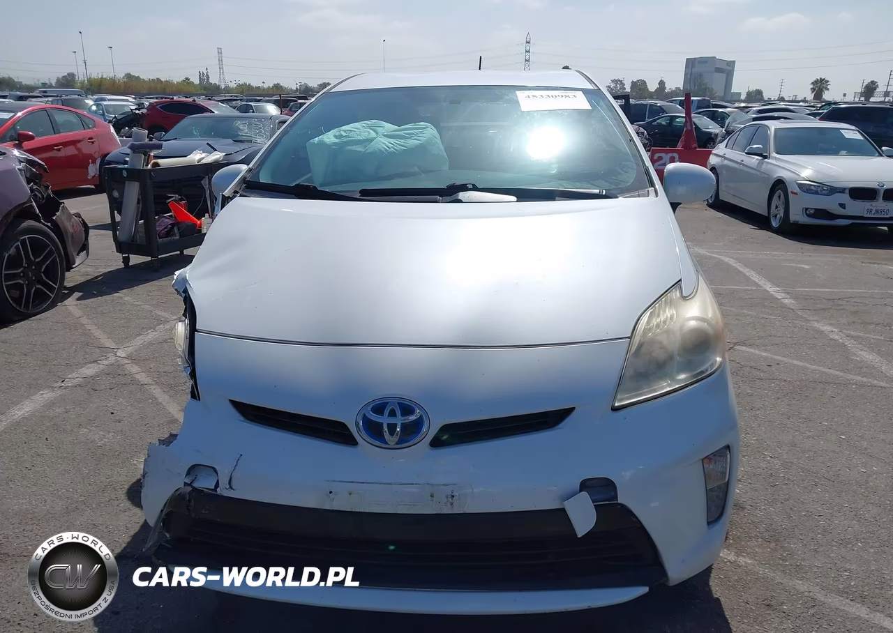2012 Toyota Prius Three VIN:JTDKN3DU8C1612762 - 12