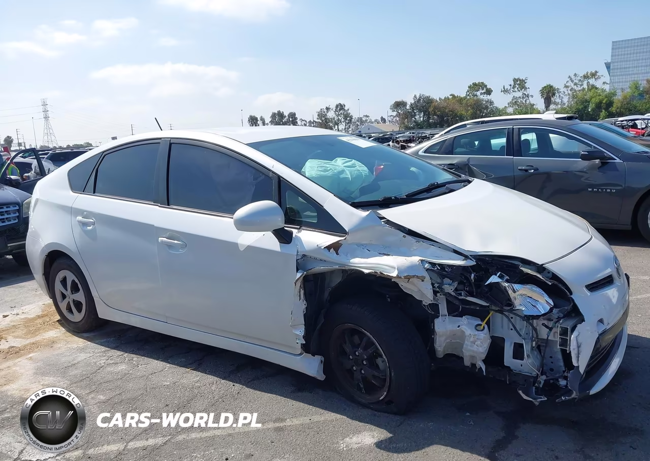 2012 Toyota Prius Three VIN:JTDKN3DU8C1612762 - 13