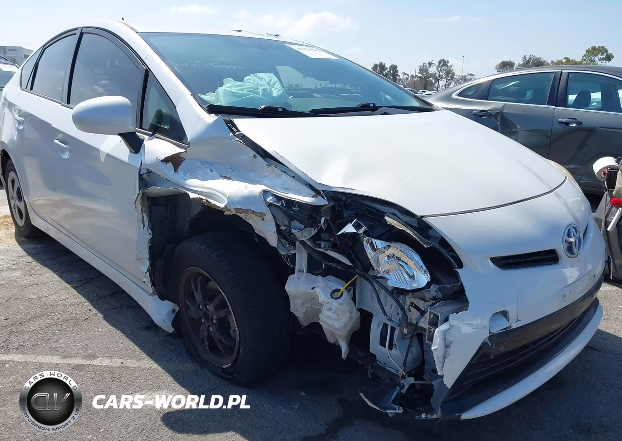 2012 Toyota Prius Three VIN:JTDKN3DU8C1612762 - 6