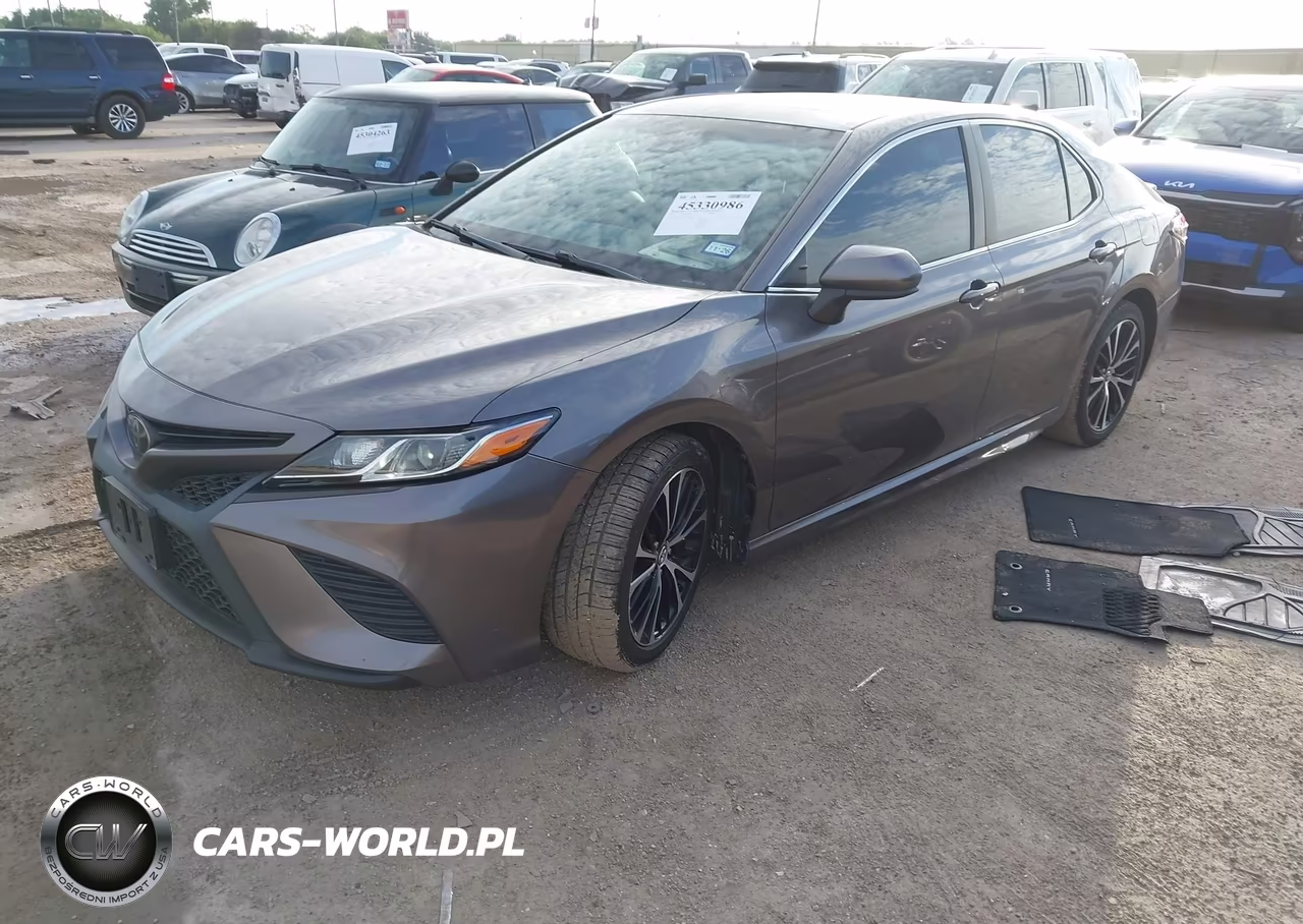 2018 Toyota Camry Se VIN:4T1B11HK4JU658038 - 2