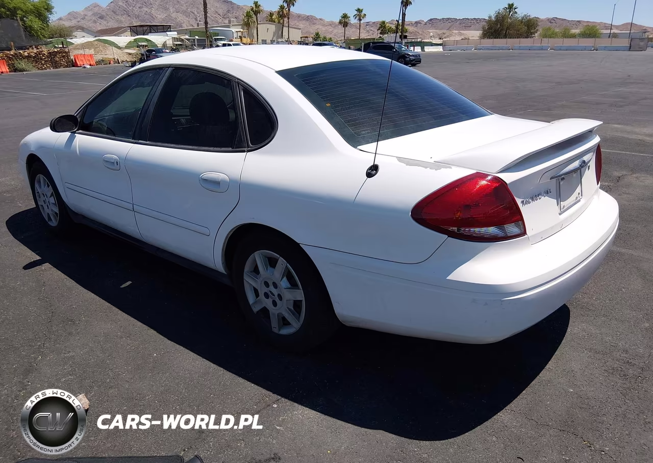 2007 Ford Taurus Se VIN:1FAFP53U67A107324 - 3