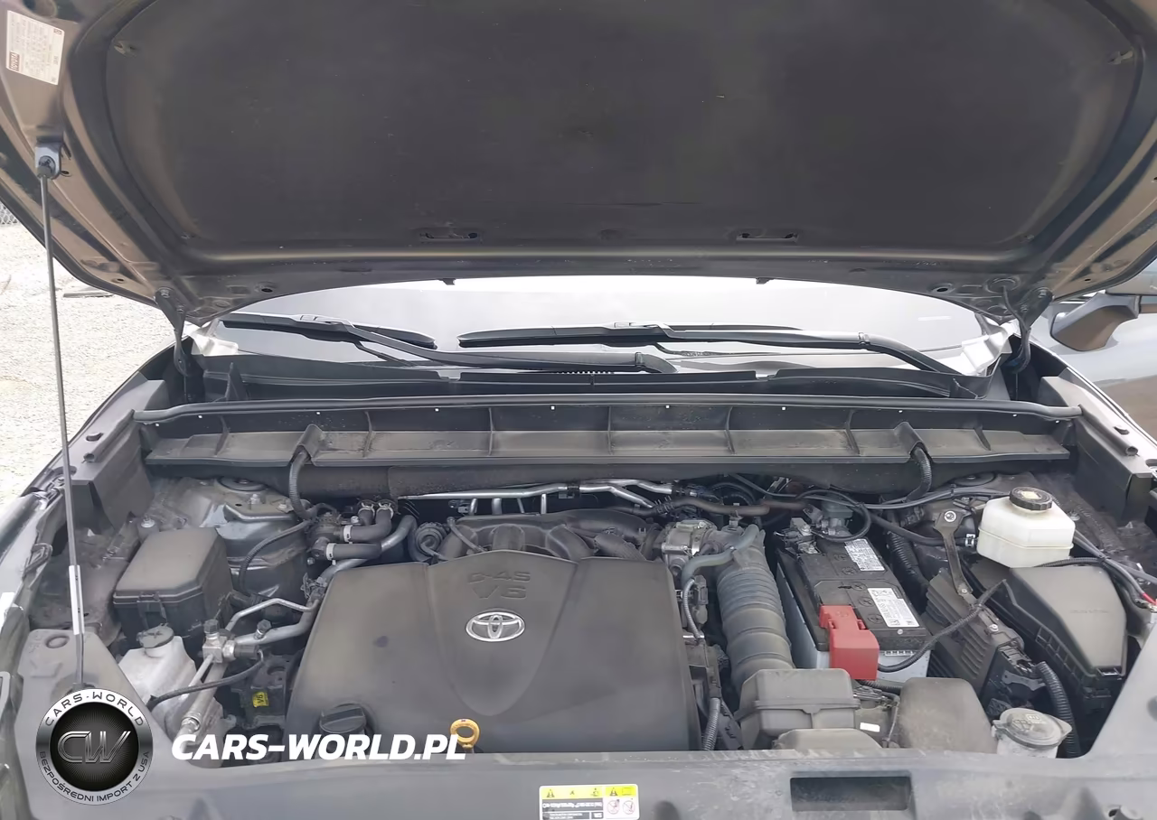 2022 Toyota Highlander Xle VIN:5TDGZRBH3NS588007 - 10