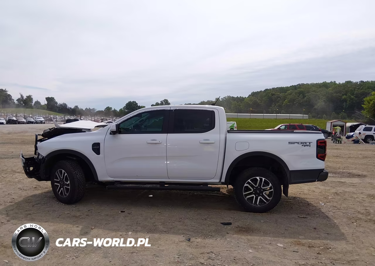 2025 Ford Ranger Lariat VIN:1FTER4KH5SLE77823 - 13