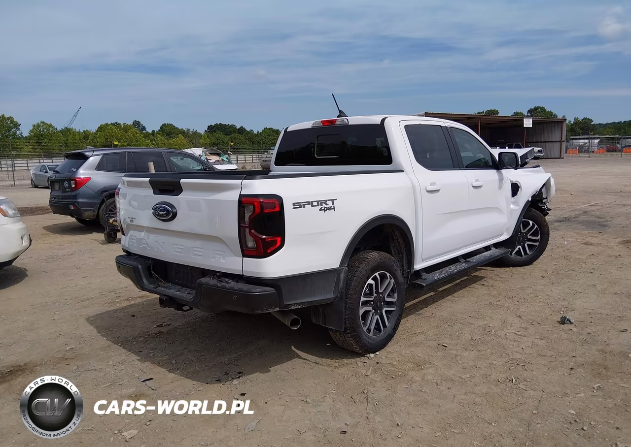 2025 Ford Ranger Lariat VIN:1FTER4KH5SLE77823 - 4