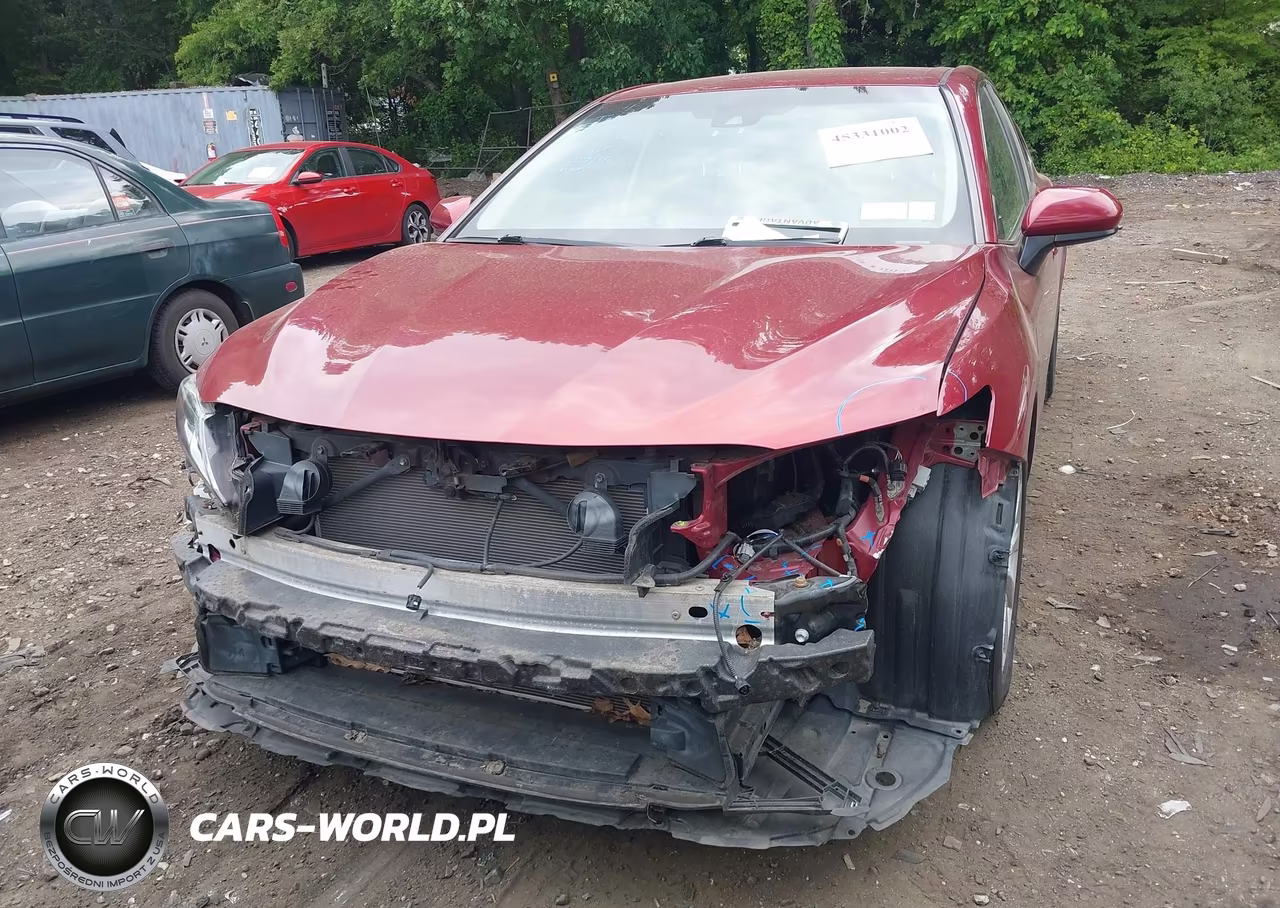 2018 Toyota Camry Le VIN:4T1B11HK3JU542023 - 12