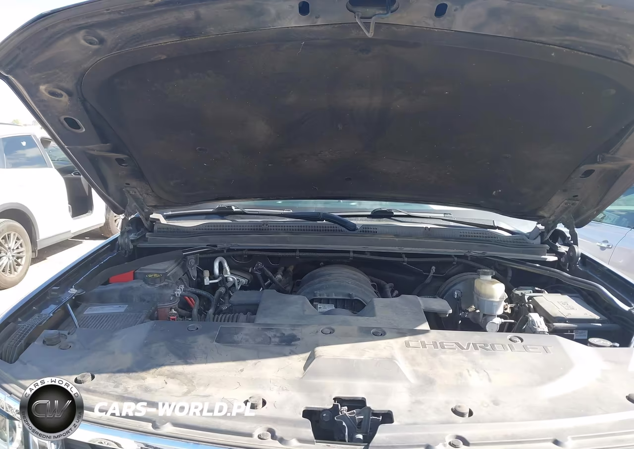 2019 Chevrolet Tahoe Lt VIN:1GNSCBKC6KR142040 - 10