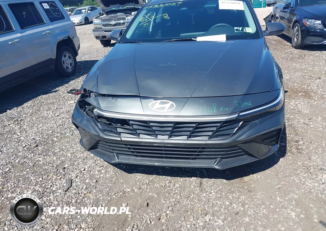 2024 Hyundai Elantra Sel VIN:KMHLM4DG5RU751080 - 12