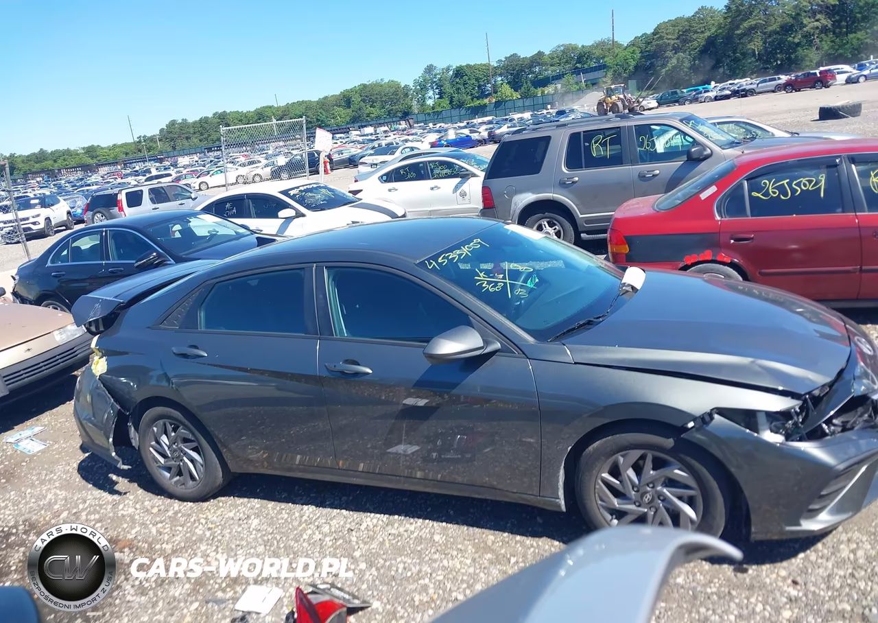 2024 Hyundai Elantra Sel VIN:KMHLM4DG5RU751080 - 13