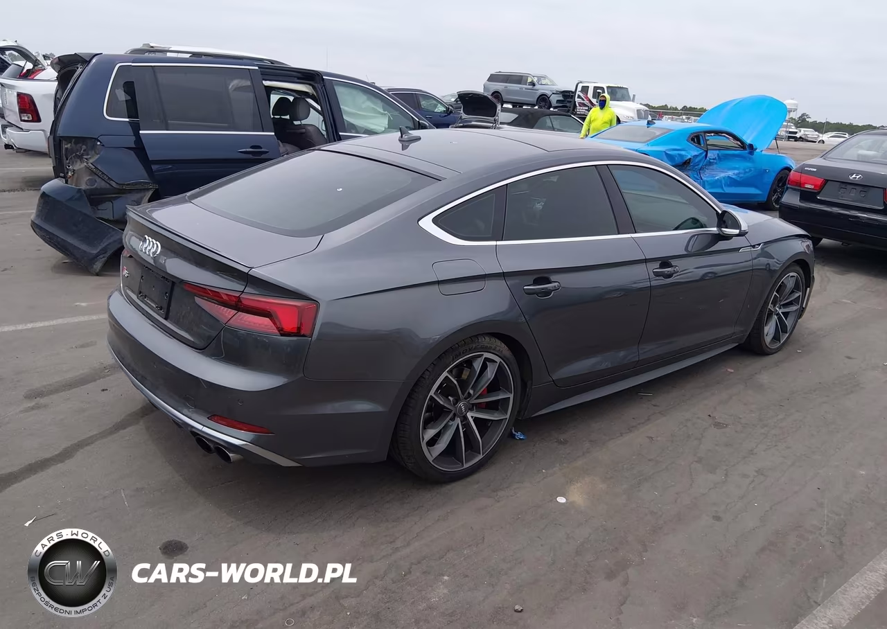 2018 Audi S5 3.0T Premium Plus VIN:WAUC4CF58JA090920 - 4