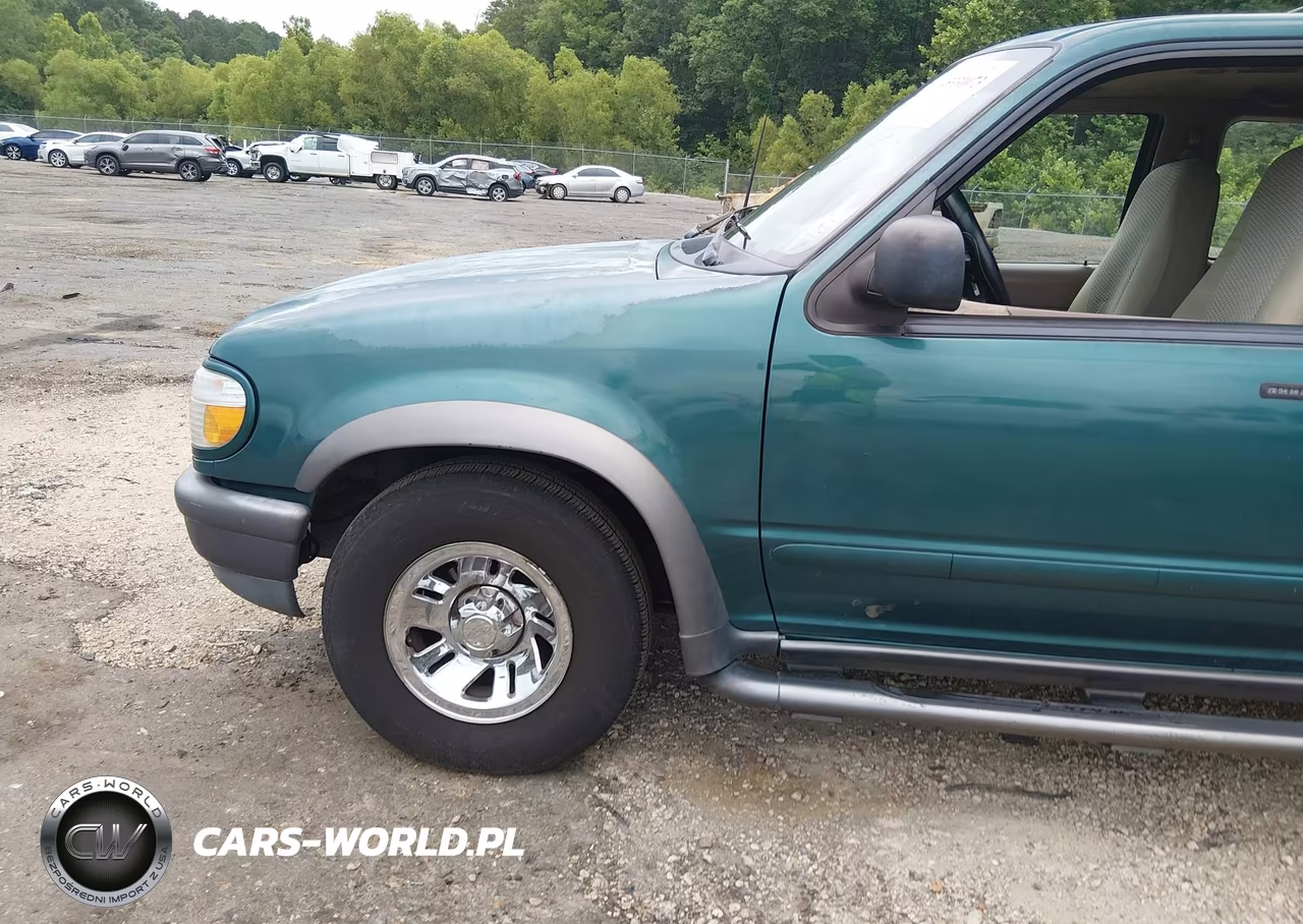 1998 Ford Explorer VIN:1FMYU22XXWUC35533 - 16