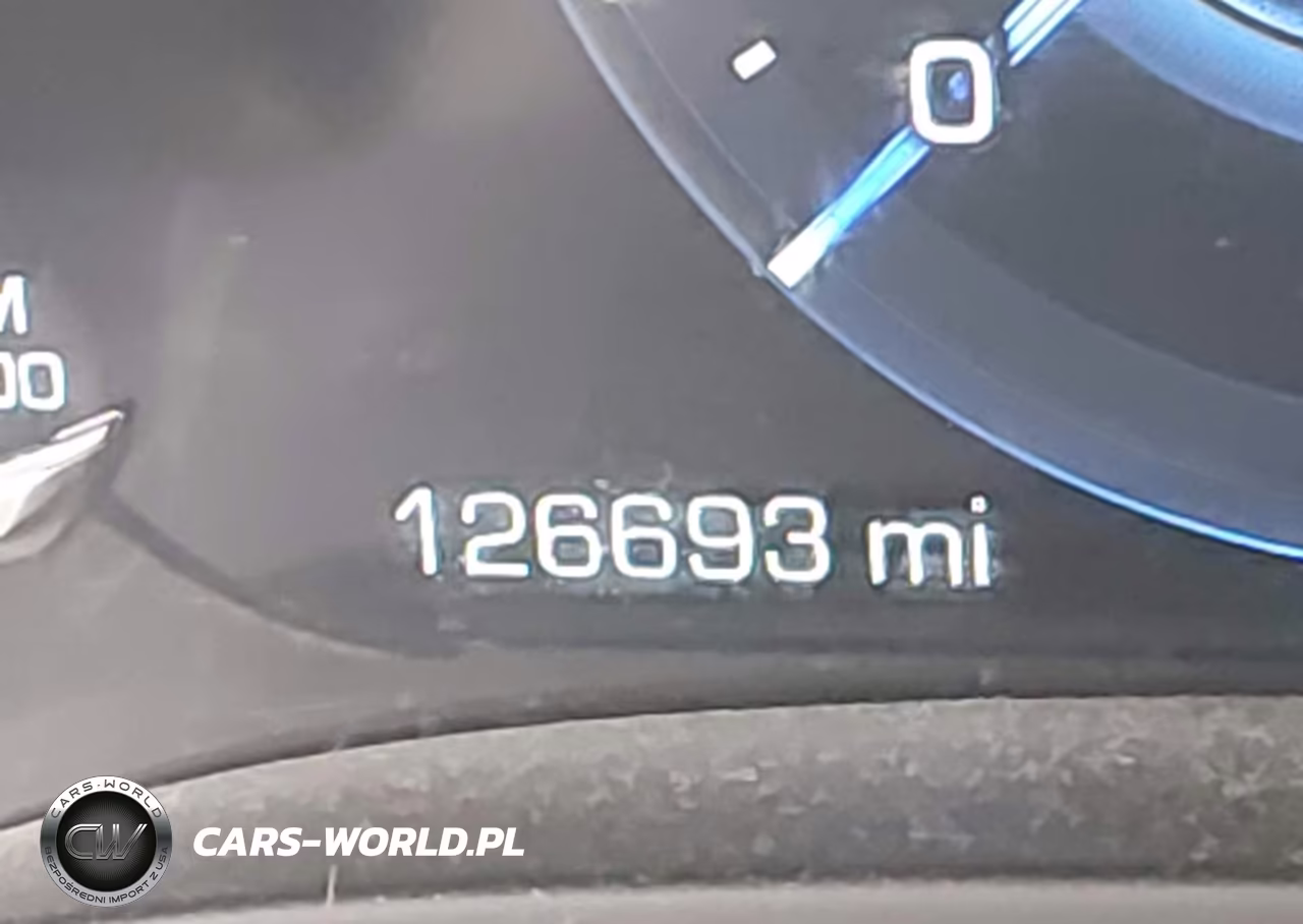 2017 Cadillac Escalade Luxury VIN:1GYS4BKJ3HR362517 - 16