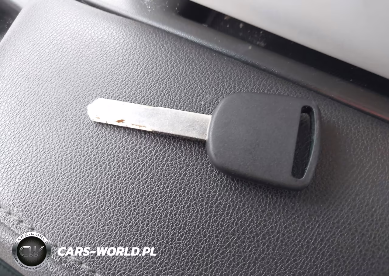 2005 Honda Civic Vp VIN:1HGES16315L019901 - 11