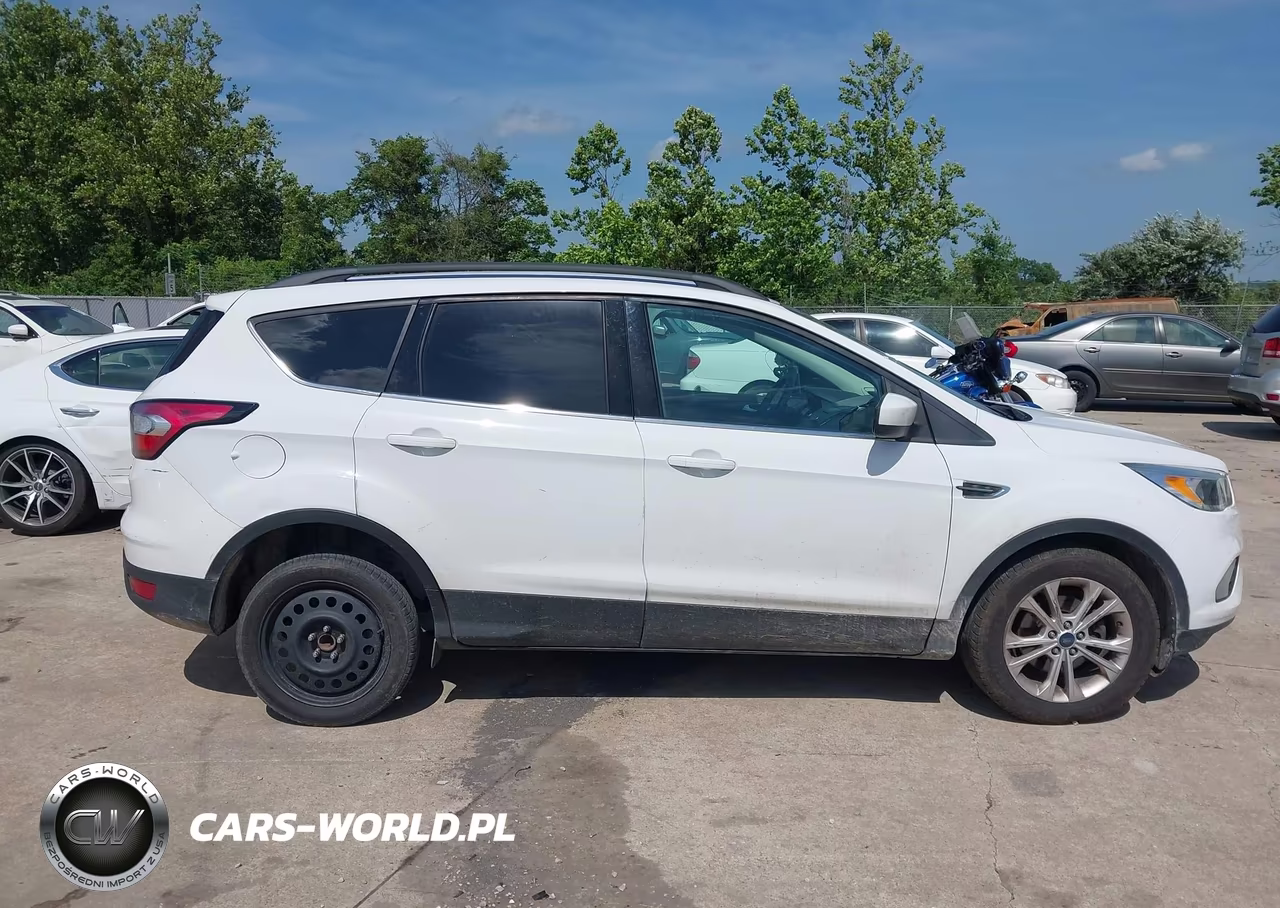2018 Ford Escape Se VIN:1FMCU0GD8JUA76162 - 13
