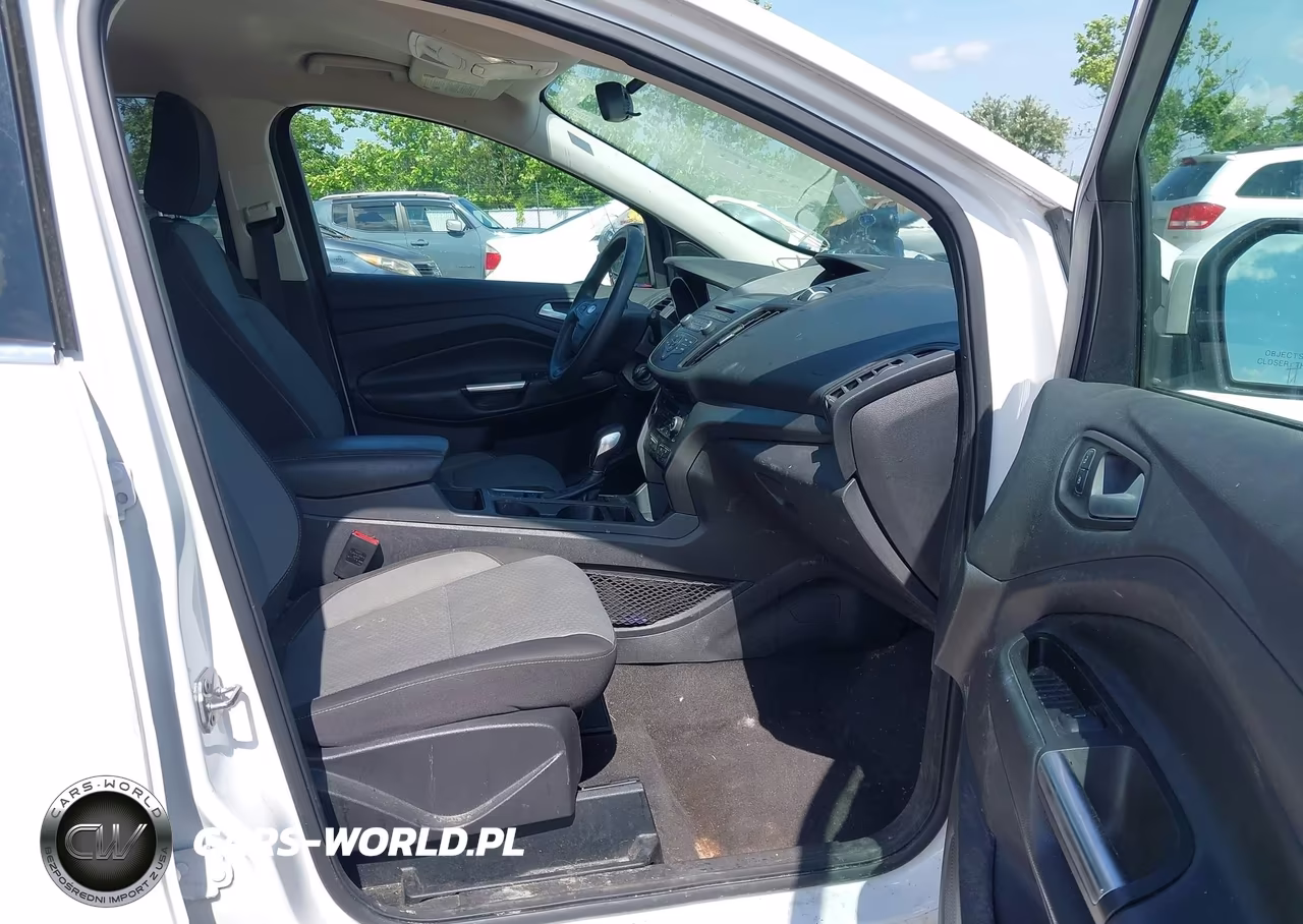2018 Ford Escape Se VIN:1FMCU0GD8JUA76162 - 5