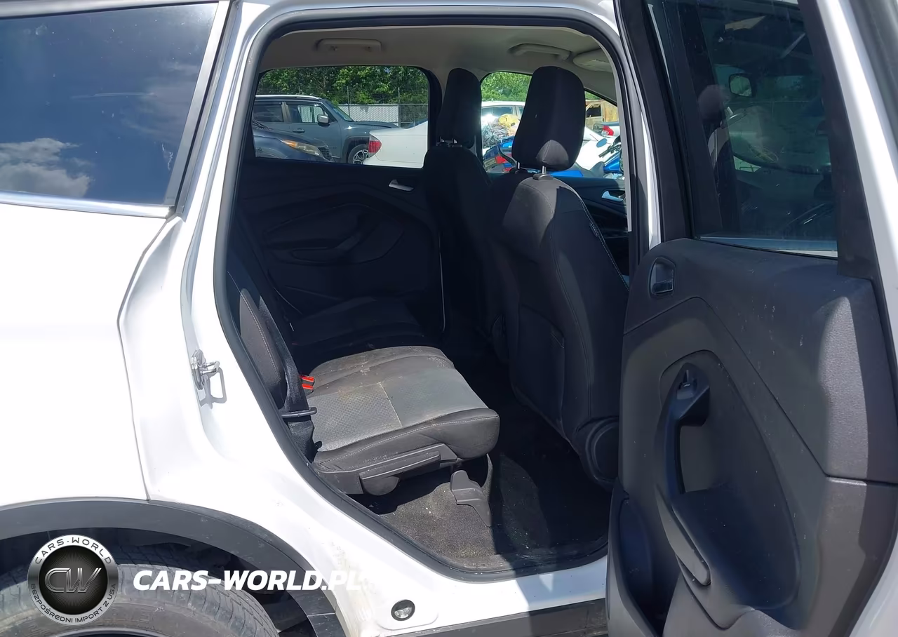2018 Ford Escape Se VIN:1FMCU0GD8JUA76162 - 8