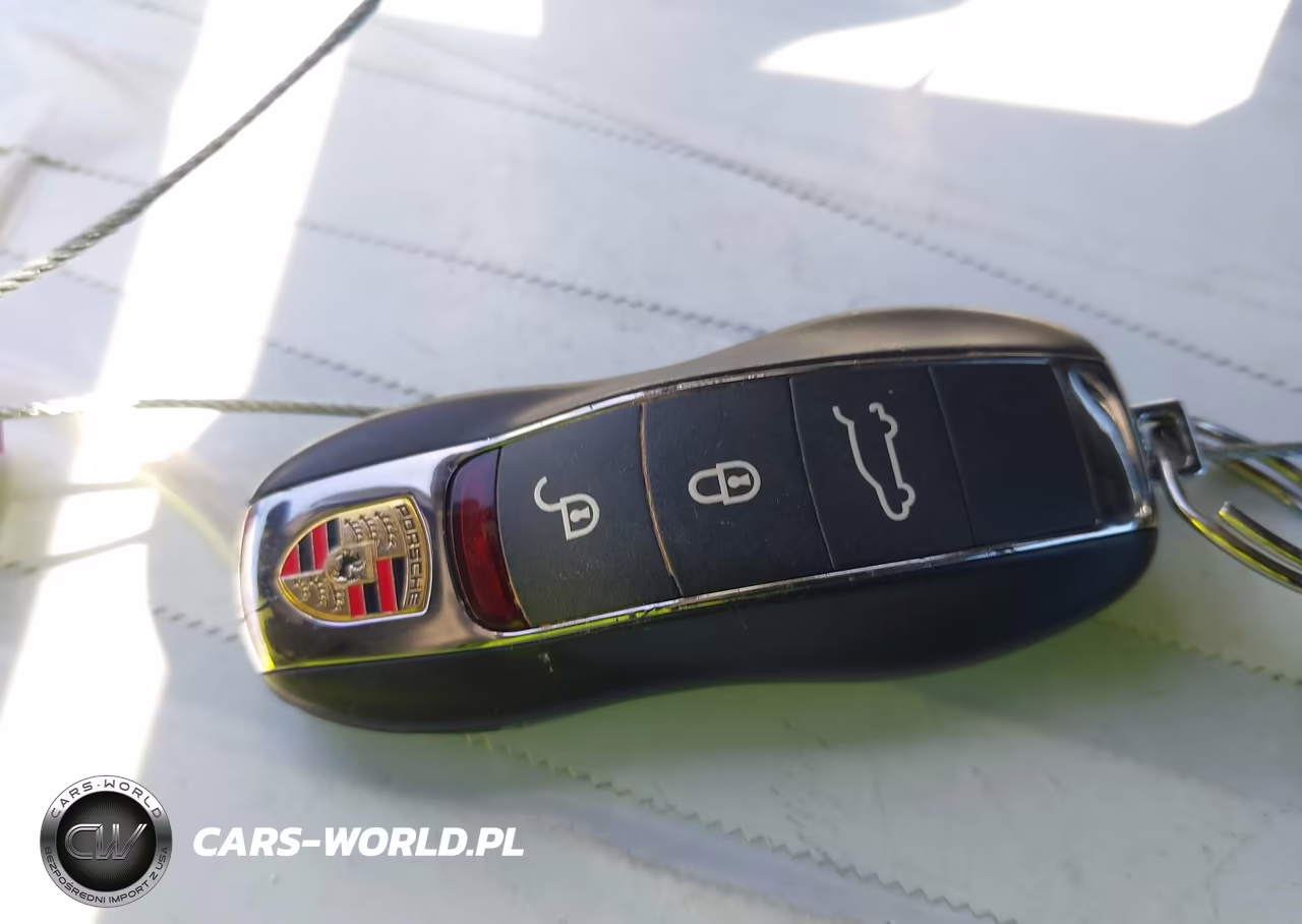 2018 Porsche Macan Sport Edition VIN:WP1AA2A54JLB16582 - 11