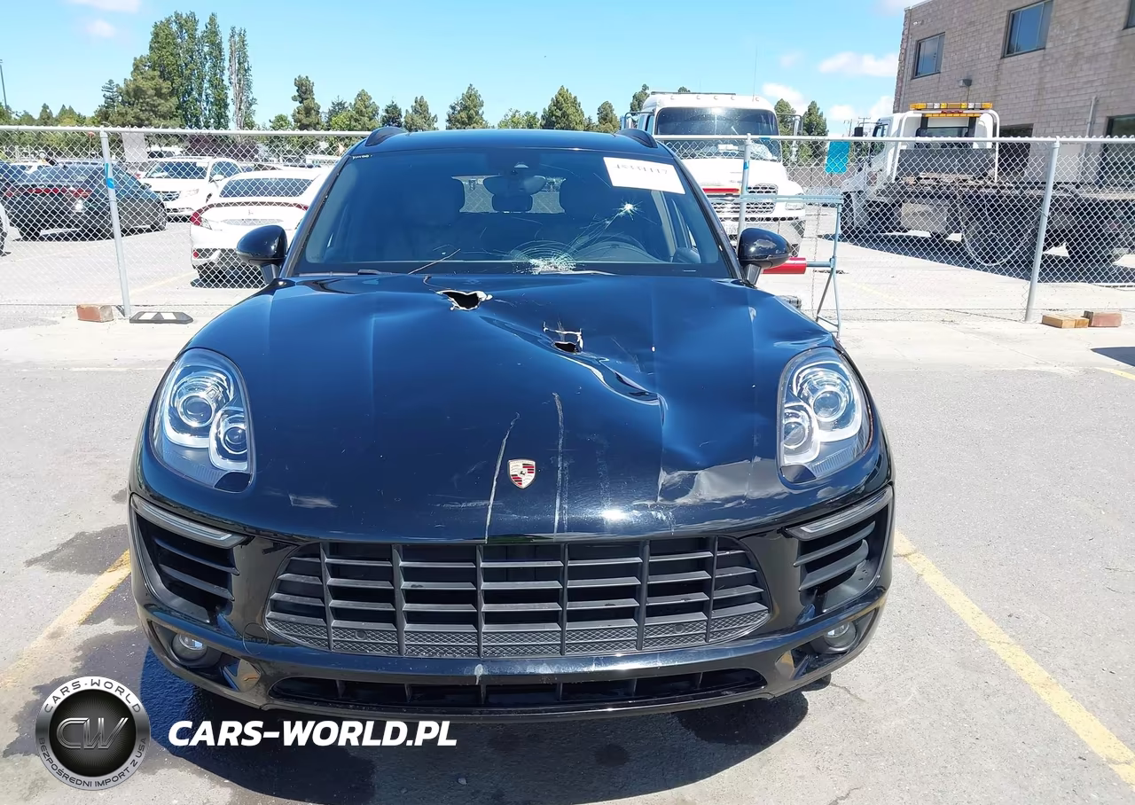 2018 Porsche Macan Sport Edition VIN:WP1AA2A54JLB16582 - 12