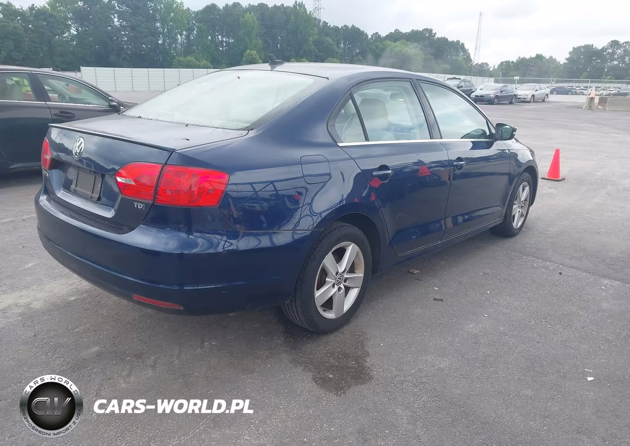 2012 Volkswagen Jetta 2.0L Tdi VIN:3VWLL7AJXCM422022 - 4