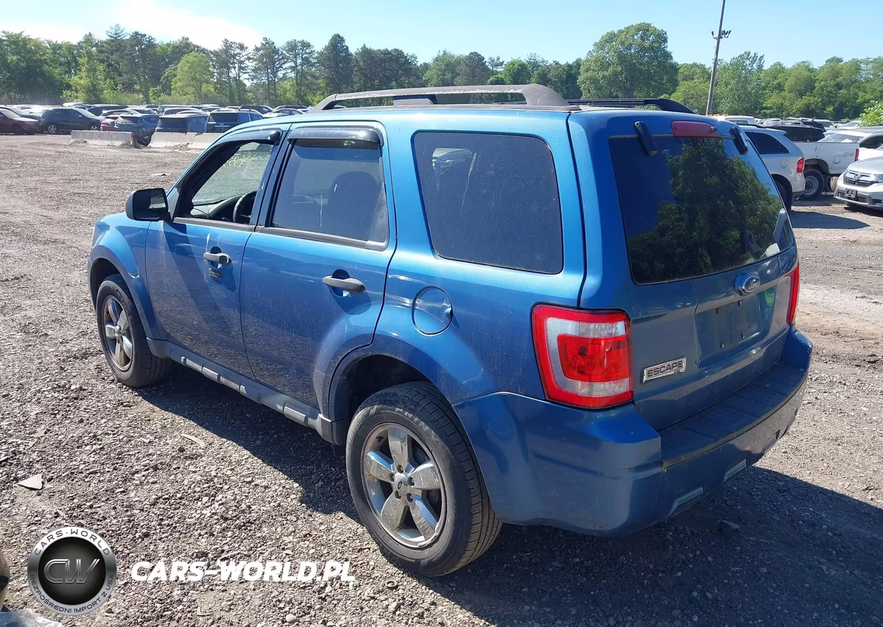 2009 Ford Escape Xlt VIN:1FMCU03719KB28402 - 3