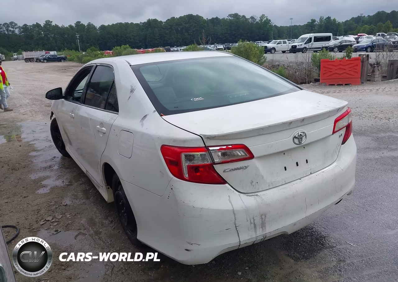 2012 Toyota Camry Se VIN:4T1BF1FK8CU527704 - 3