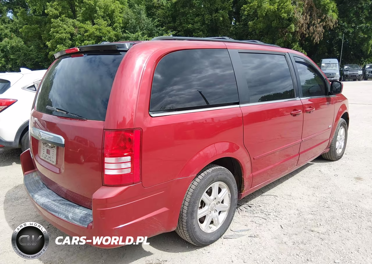 2008 Chrysler Town & Country Touring VIN:2A8HR54P58R730932 - 4