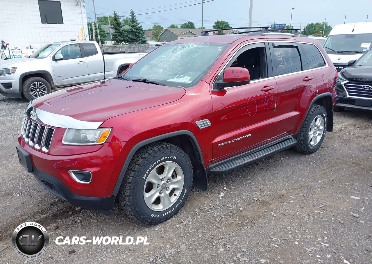 2015 Jeep Grand Cherokee Laredo VIN:1C4RJFAG0FC942575 - 2