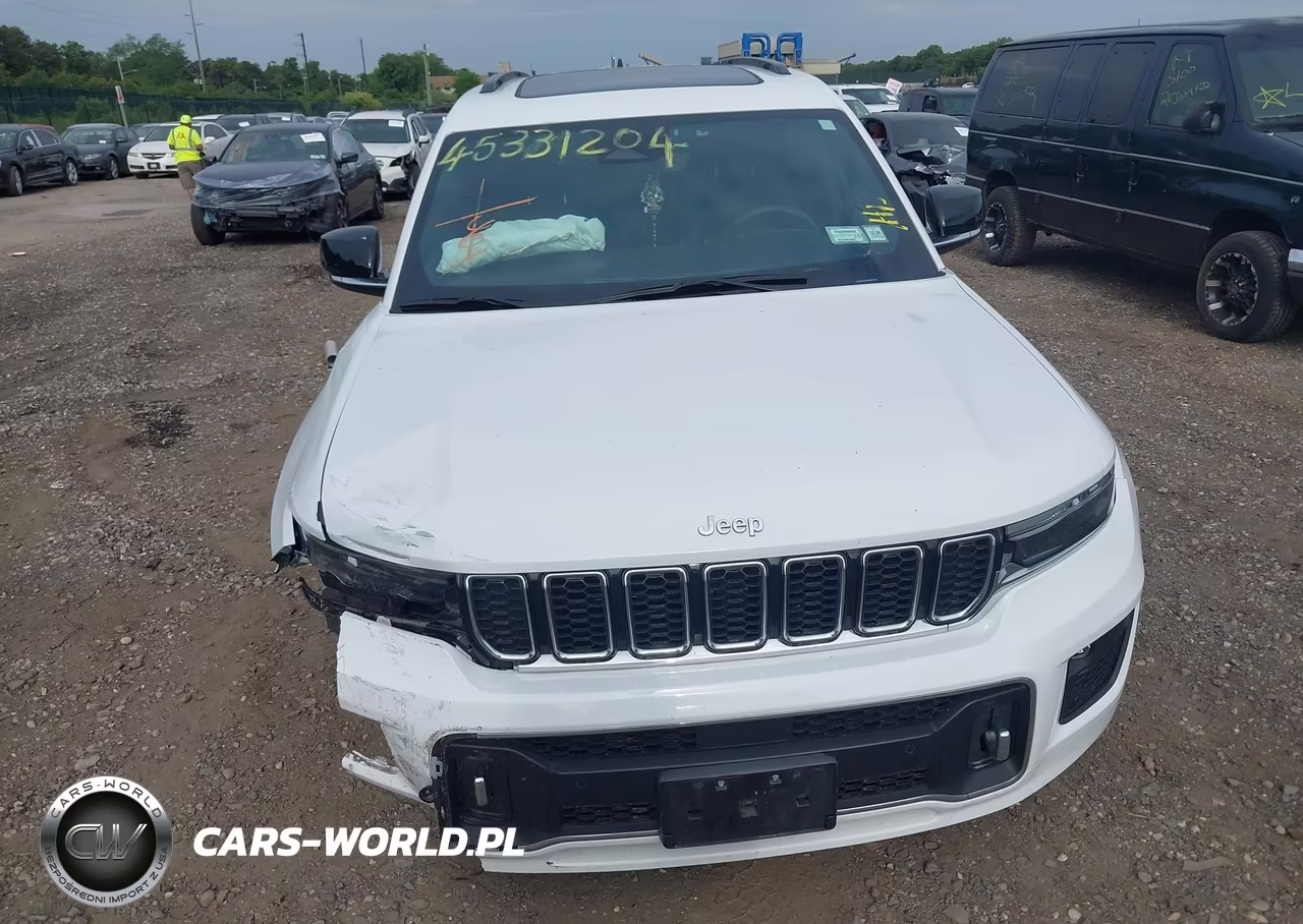 2024 Jeep Grand Cherokee L Overland 4X4 VIN:1C4RJKDG7R8917474 - 12