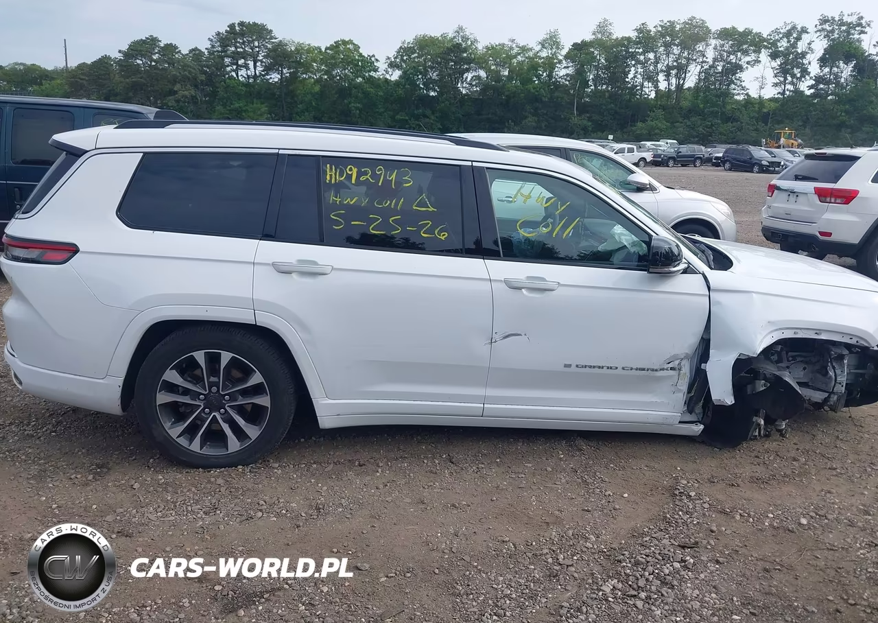 2024 Jeep Grand Cherokee L Overland 4X4 VIN:1C4RJKDG7R8917474 - 13