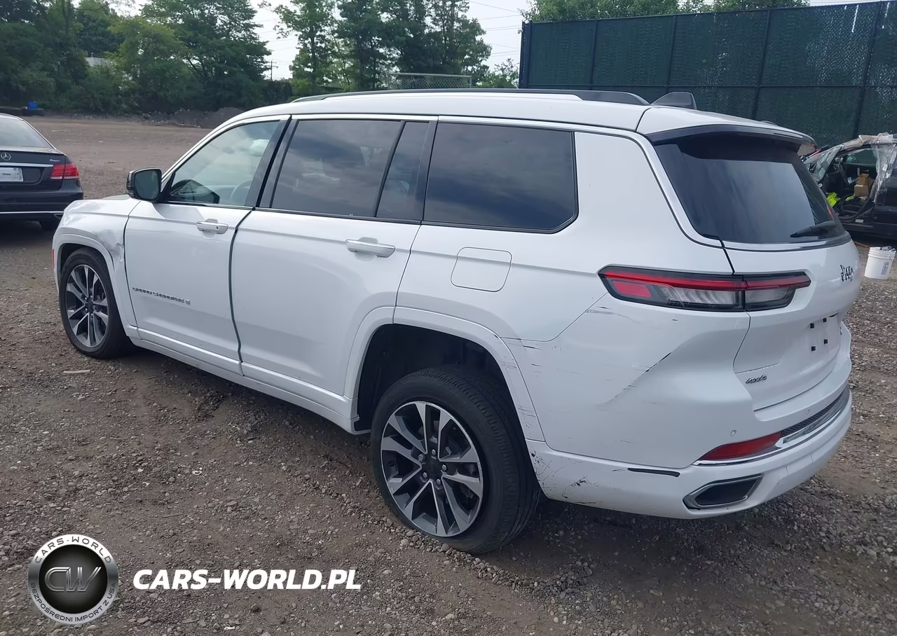 2024 Jeep Grand Cherokee L Overland 4X4 VIN:1C4RJKDG7R8917474 - 3