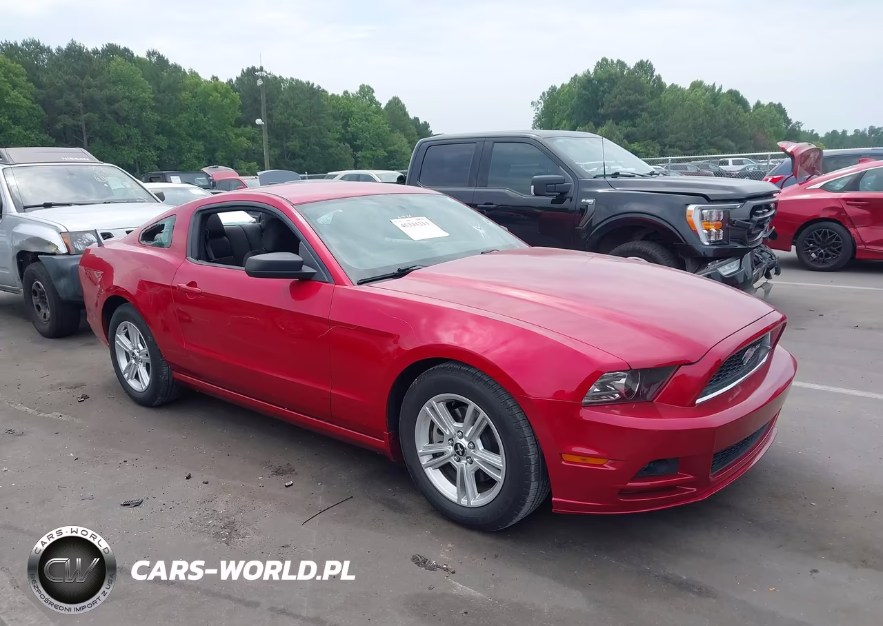 2013 Ford Mustang V6