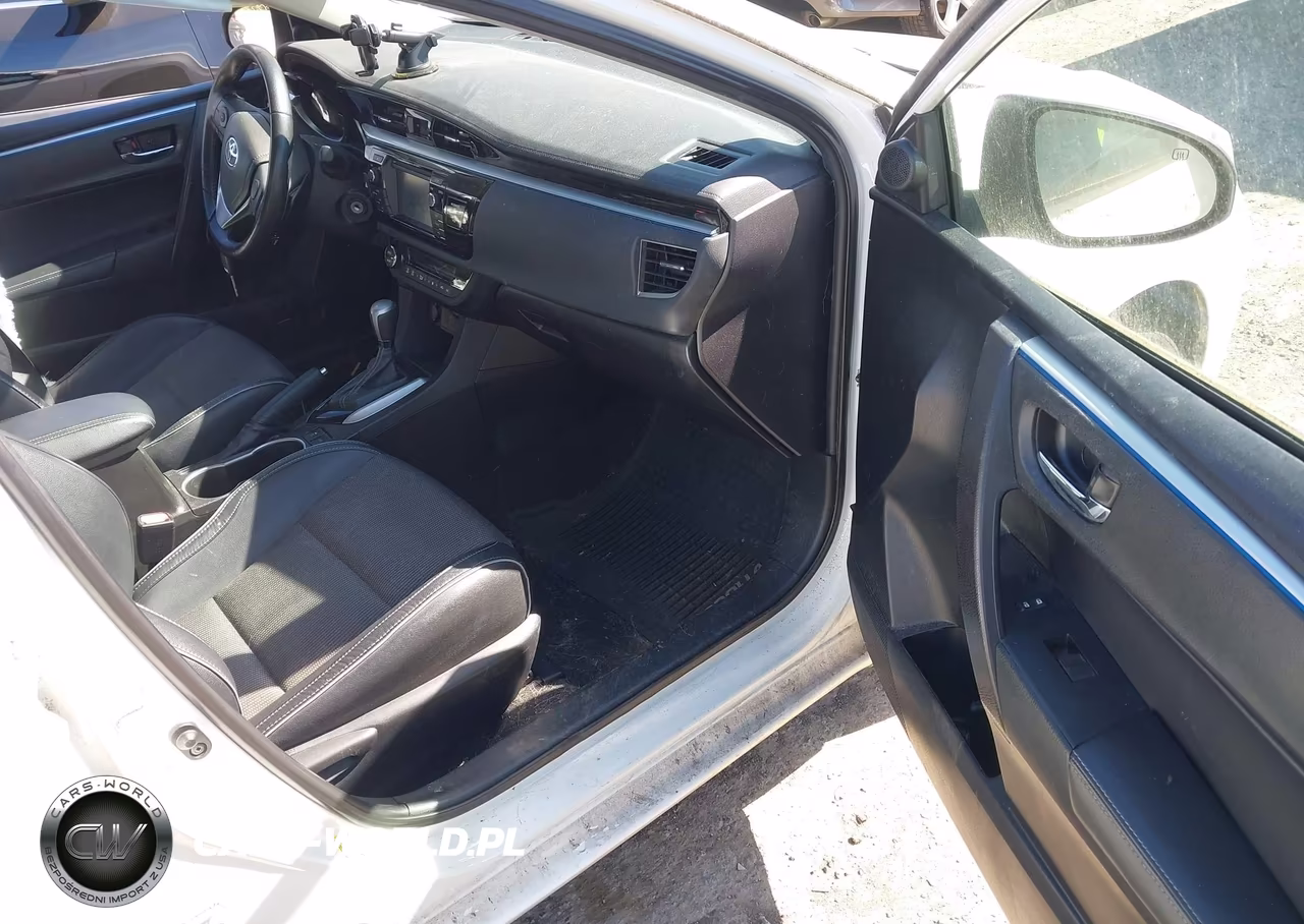 2015 Toyota Corolla S VIN:5YFBURHEXFP298198 - 5