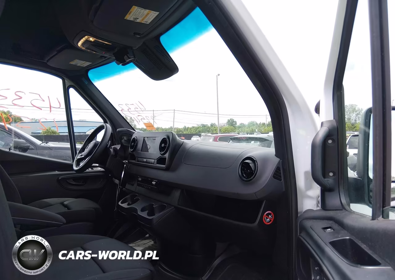 2020 Mercedes-Benz Sprinter 2500 Standard Roof V6 VIN:W1W4EBHY0LT038456 - 5
