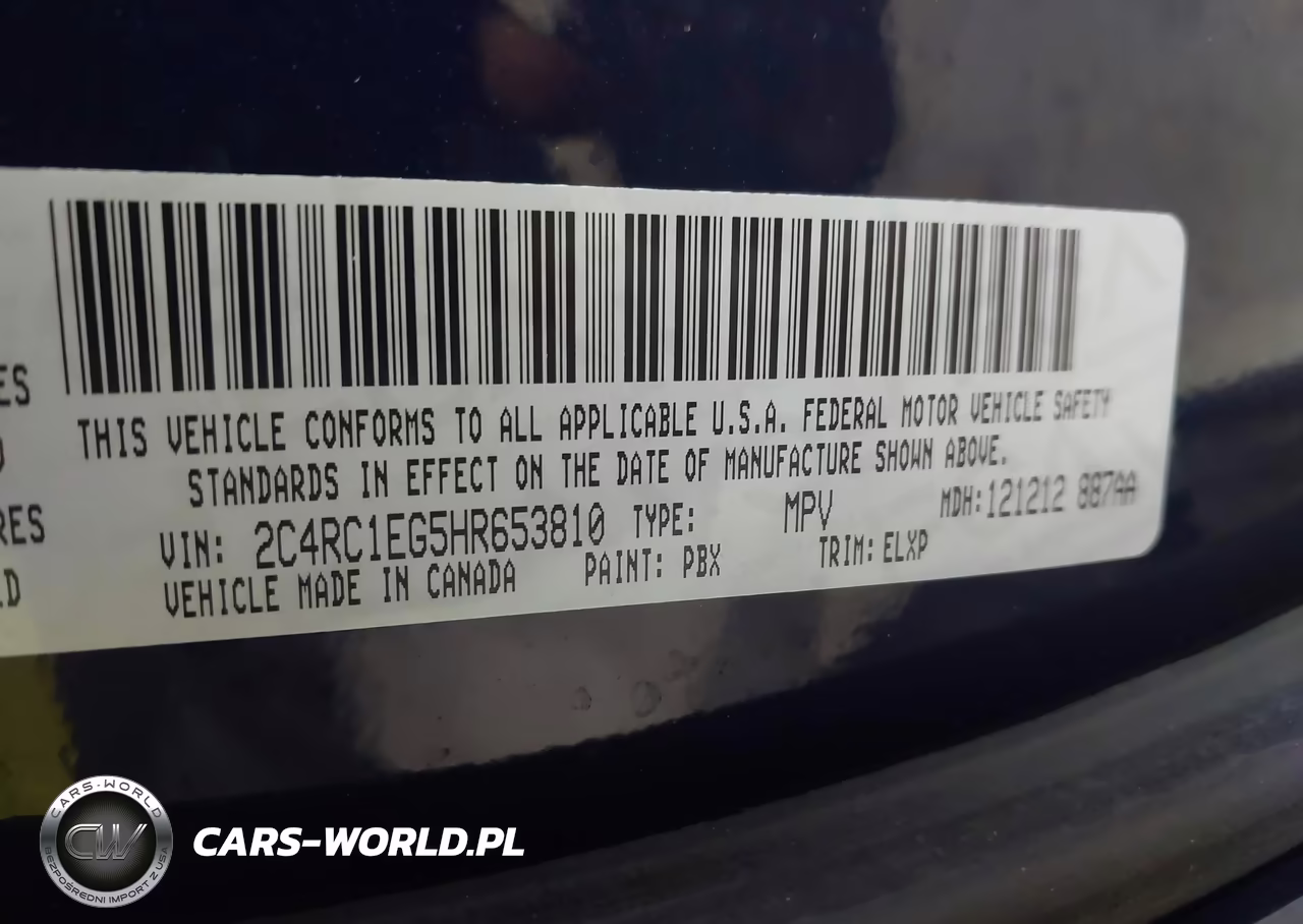 2017 Chrysler Pacifica Touring-L Plus VIN:2C4RC1EG5HR653810 - 9