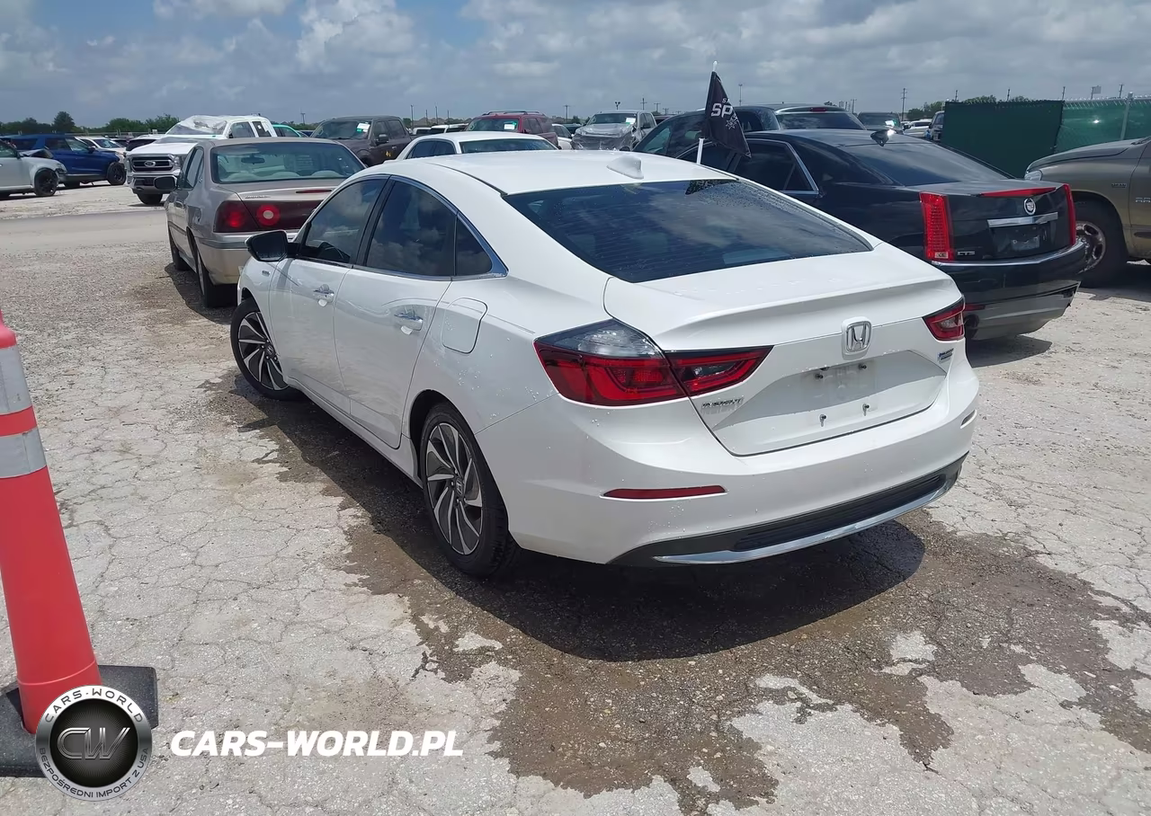 2020 Honda Insight Touring VIN:19XZE4F92LE008070 - 3