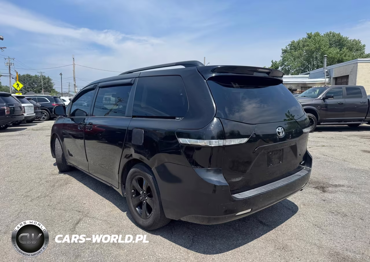 2014 Toyota Sienna Xle 8-Passenger VIN:5TDYK3DC0ES443899 - 3