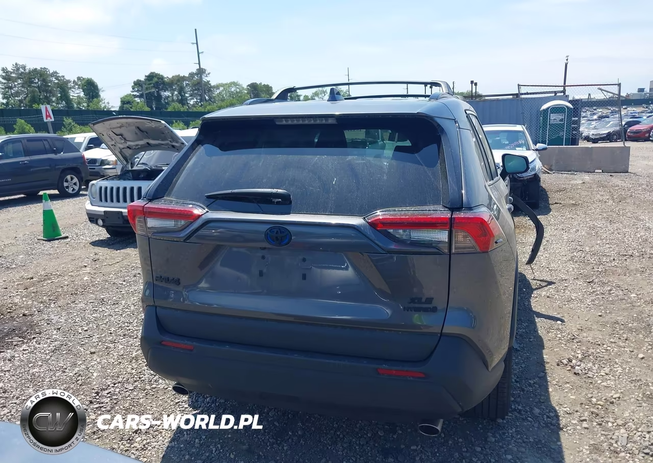 2022 Toyota Rav4 Hybrid Xle VIN:4T3RWRFV6NU060882 - 16