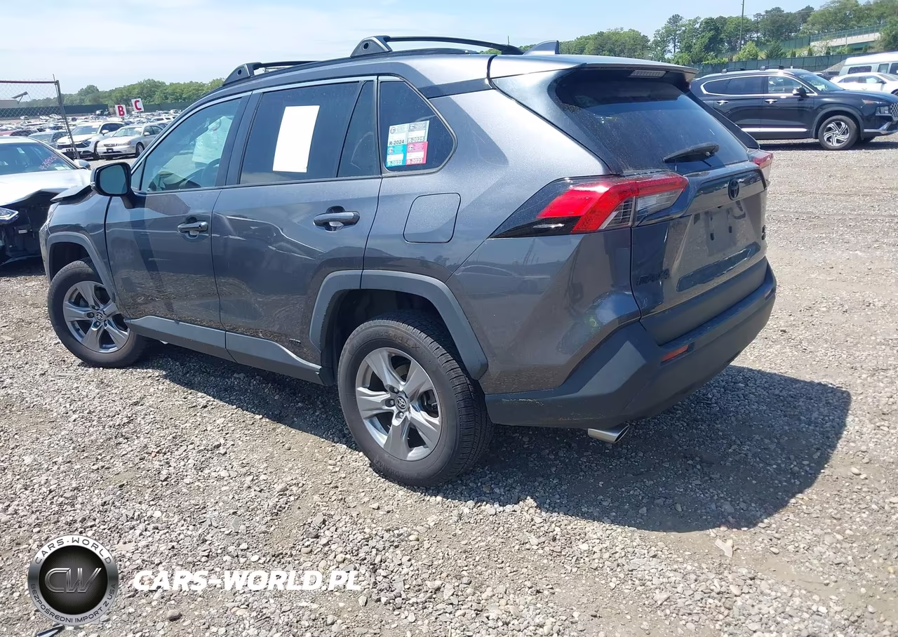 2022 Toyota Rav4 Hybrid Xle VIN:4T3RWRFV6NU060882 - 3