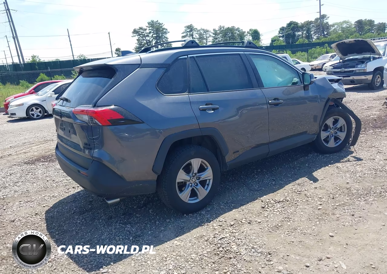 2022 Toyota Rav4 Hybrid Xle VIN:4T3RWRFV6NU060882 - 4